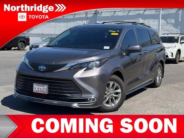 2024 Toyota Sienna XLE for sale in Northridge, CA