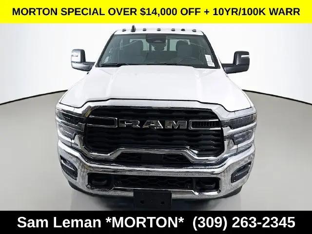 2026 Ram 3500 Tradesman Crew Cab 4x4 8 Box