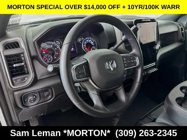 2026 Ram 3500 Tradesman Crew Cab 4x4 8 Box
