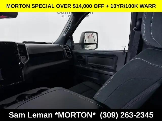 2026 Ram 3500 Tradesman Crew Cab 4x4 8 Box
