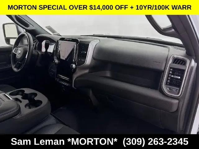 2026 Ram 3500 Tradesman Crew Cab 4x4 8 Box