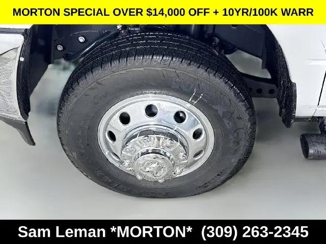 2026 Ram 3500 Tradesman Crew Cab 4x4 8 Box