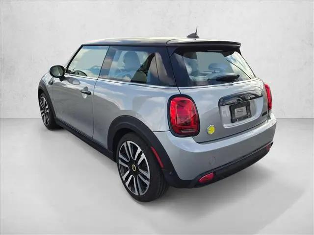 2023 MINI SE Hardtop Cooper