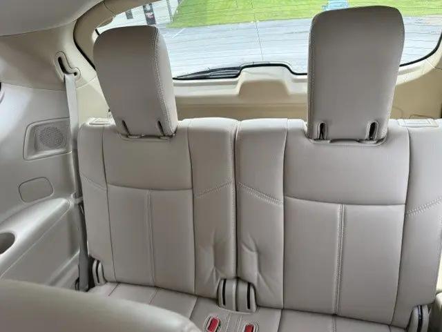 2014 Nissan Pathfinder SL