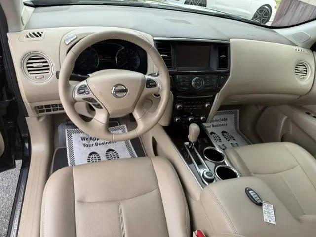 2014 Nissan Pathfinder SL