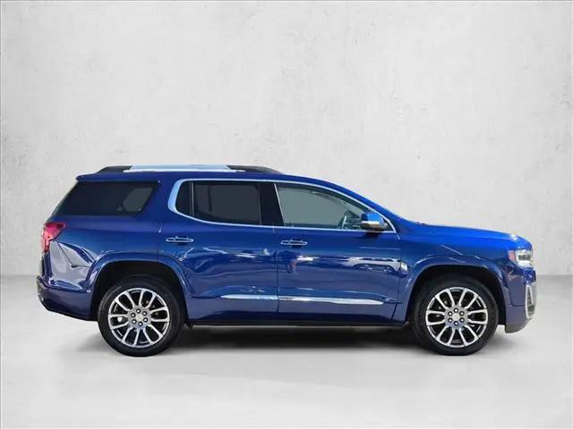 2023 GMC Acadia AWD Denali