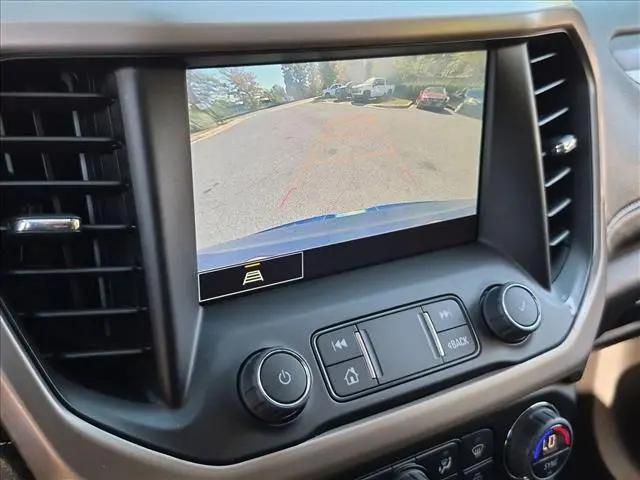 2023 GMC Acadia AWD Denali