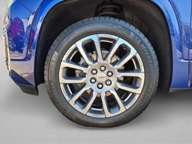 2023 GMC Acadia AWD Denali
