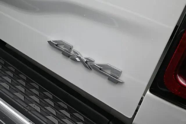 2025 Ram 2500 Big Horn Crew Cab 4x4 64 Box