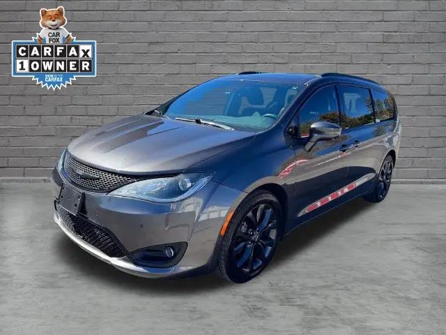 2020 Chrysler Pacifica 35th Anniversary Limited