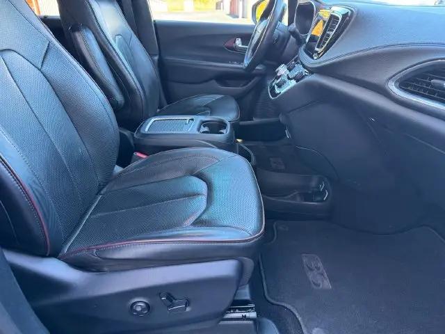 2020 Chrysler Pacifica 35th Anniversary Limited