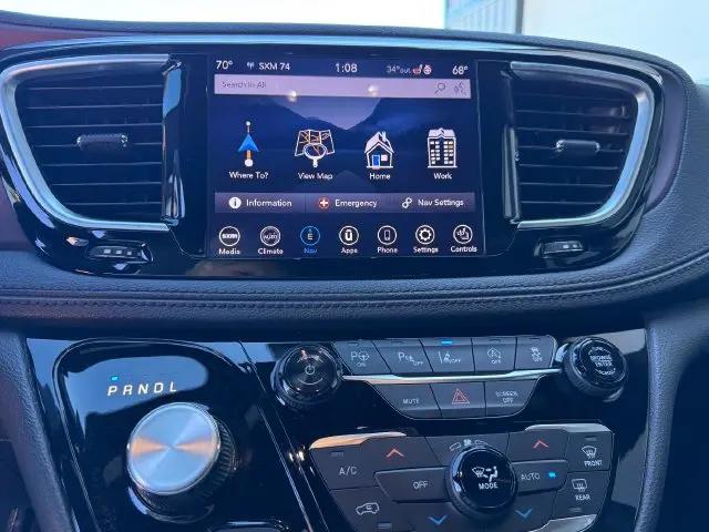 2020 Chrysler Pacifica 35th Anniversary Limited