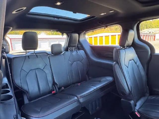 2020 Chrysler Pacifica 35th Anniversary Limited