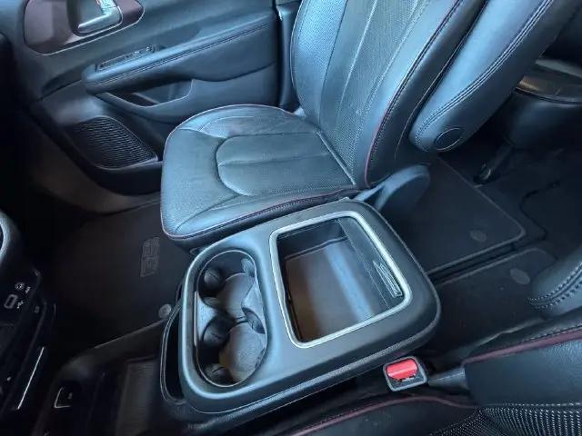 2020 Chrysler Pacifica 35th Anniversary Limited