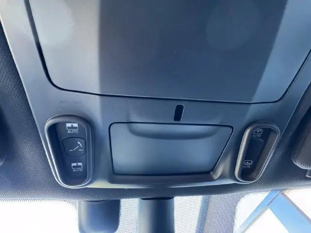2020 Chrysler Pacifica 35th Anniversary Limited