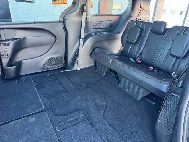 2020 Chrysler Pacifica 35th Anniversary Limited