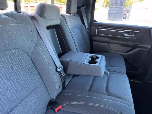 2021 Ram 1500 Big Horn Crew Cab 4x4 64 Box