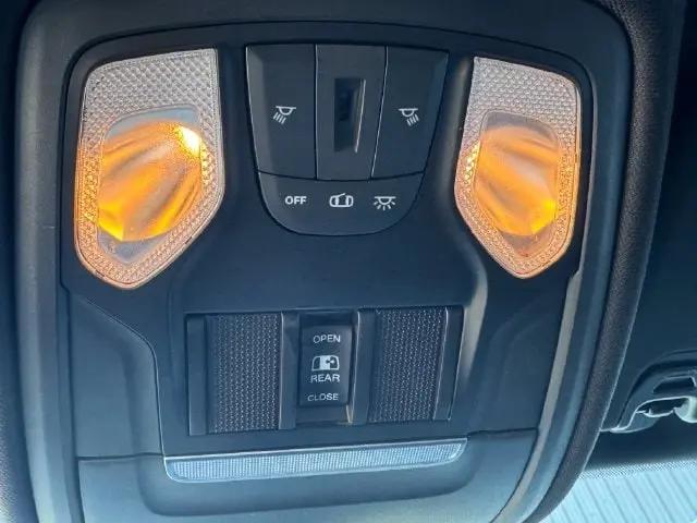 2021 Ram 1500 Big Horn Crew Cab 4x4 64 Box