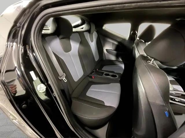 2020 Hyundai Veloster 2.0