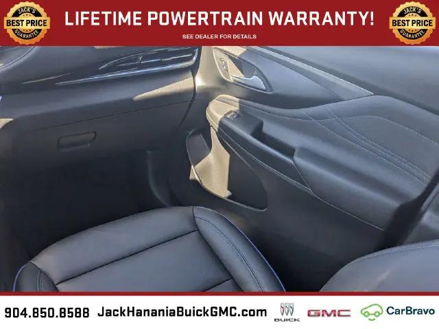 2025 Buick NV Sport Touring FWD