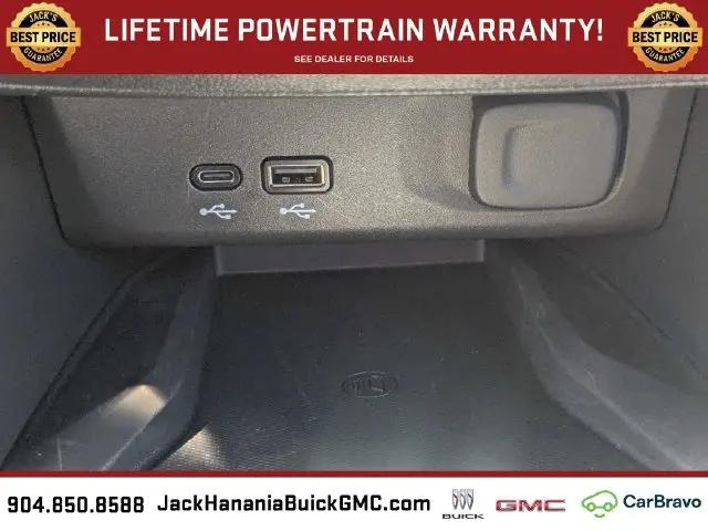 2025 Buick NV Sport Touring FWD