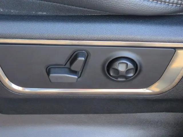 2021 Ram 1500 Limited Crew Cab 4x4 57 Box