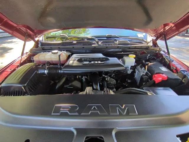 2021 Ram 1500 Limited Crew Cab 4x4 57 Box