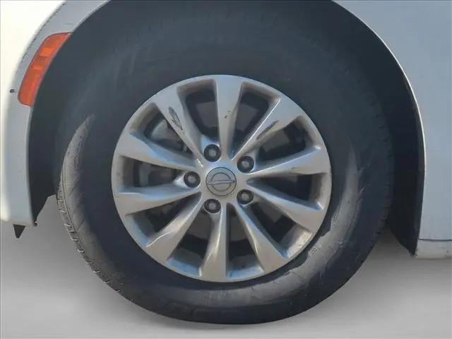 2018 Chrysler Pacifica Touring L