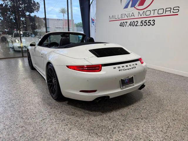 2015 Porsche 911 Carrera GTS