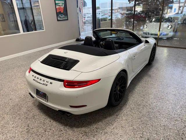 2015 Porsche 911 Carrera GTS