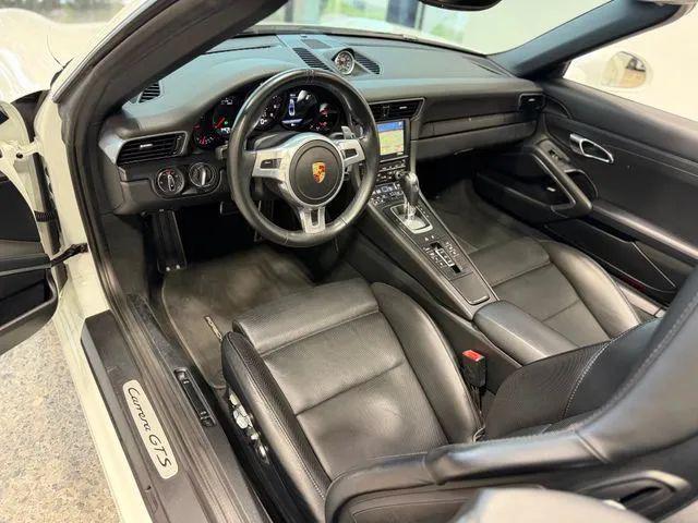 2015 Porsche 911 Carrera GTS