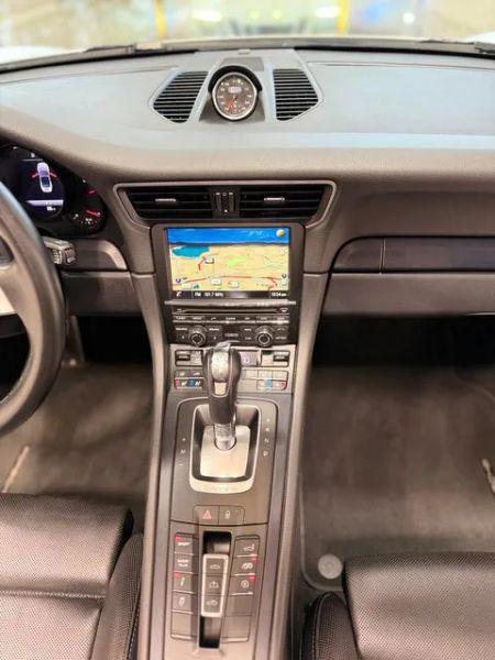 2015 Porsche 911 Carrera GTS