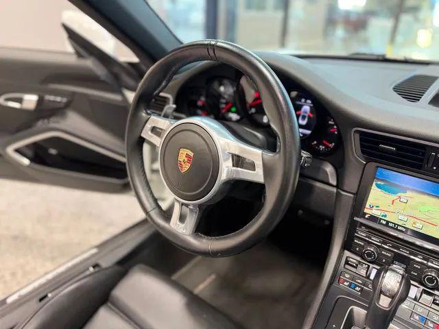 2015 Porsche 911 Carrera GTS