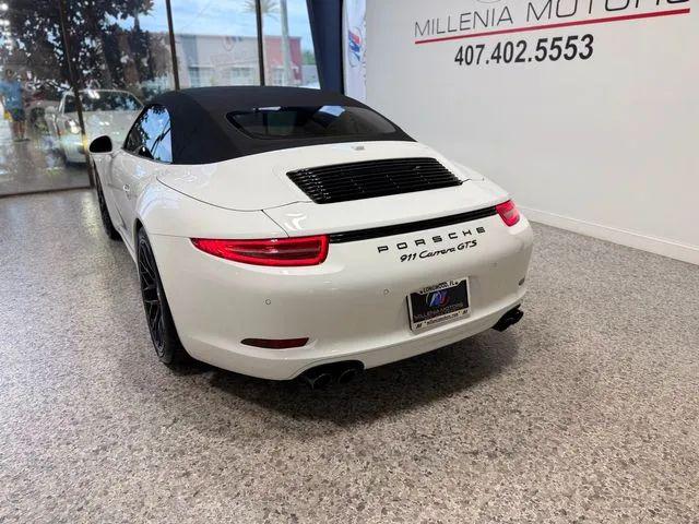 2015 Porsche 911 Carrera GTS