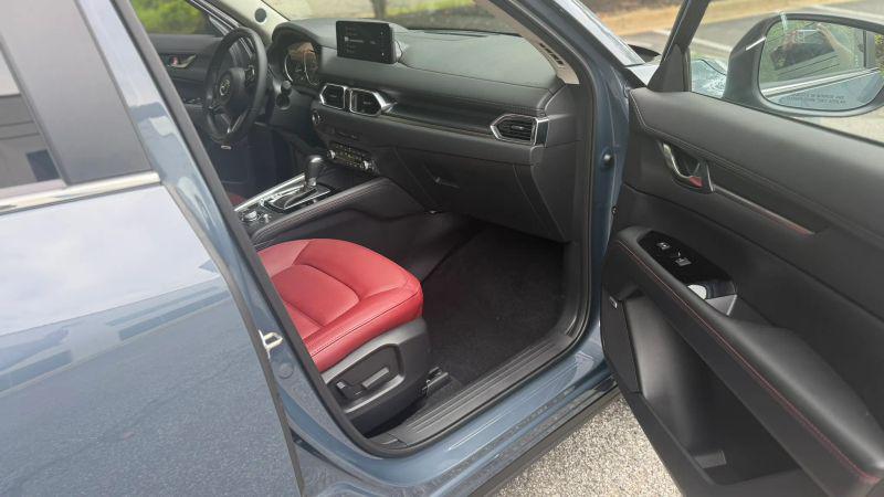 2025 Mazda CX-5 2.5 S Carbon Edition