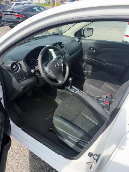 2016 Nissan Versa 1.6 SV