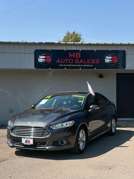 2016 Ford Fusion SE