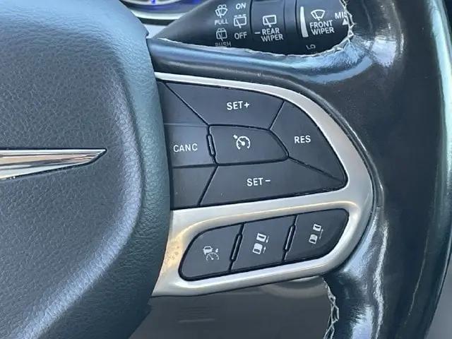 2021 Chrysler Pacifica Touring L