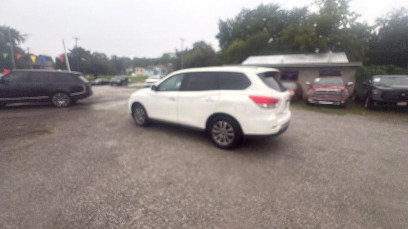 2014 Nissan Pathfinder S