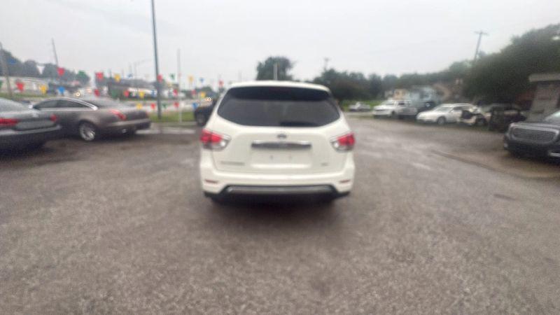 2014 Nissan Pathfinder S