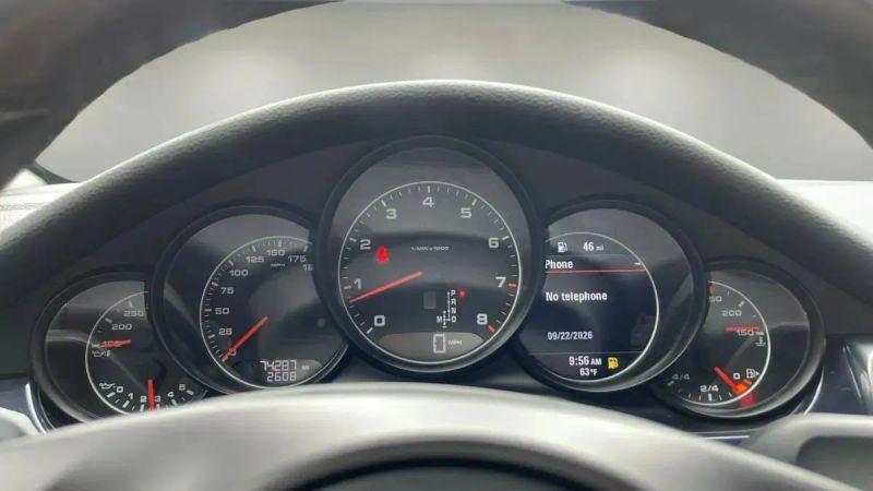 2015 Porsche Panamera 4