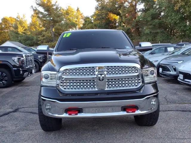2017 Ram 1500 Laramie Crew Cab 4x4 57 Box