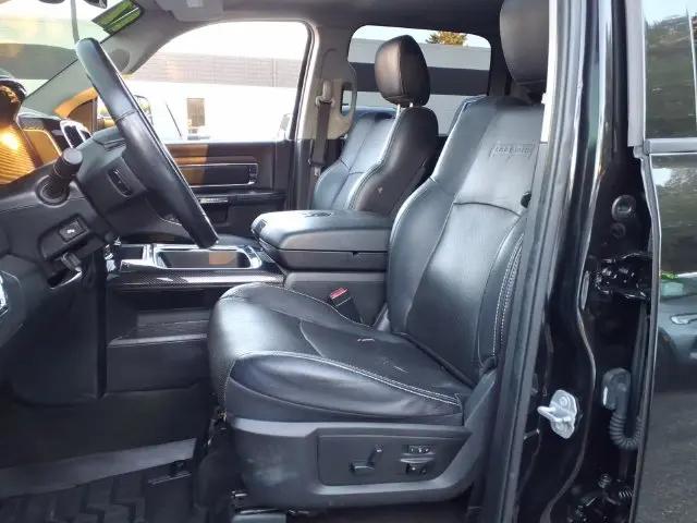 2017 Ram 1500 Laramie Crew Cab 4x4 57 Box