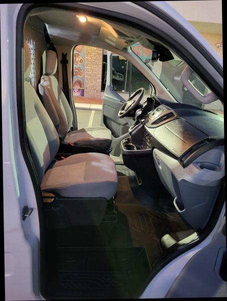 2019 Ford Transit w/60/40 Side Door w/RWB