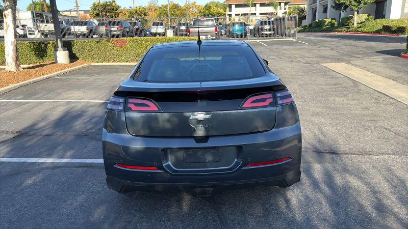 2013 Chevrolet Volt Base