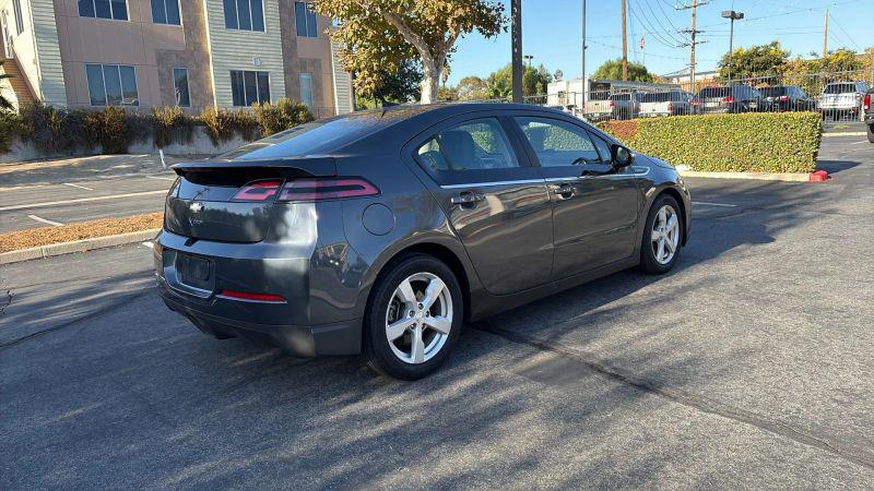 2013 Chevrolet Volt Base