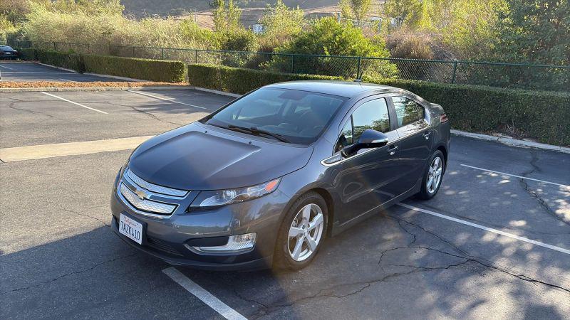 2013 Chevrolet Volt Base