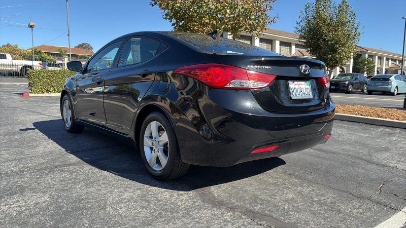 2011 Hyundai Elantra GLS