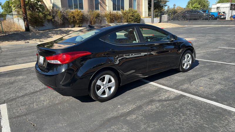 2011 Hyundai Elantra GLS