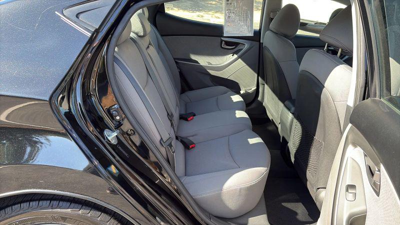 2011 Hyundai Elantra GLS